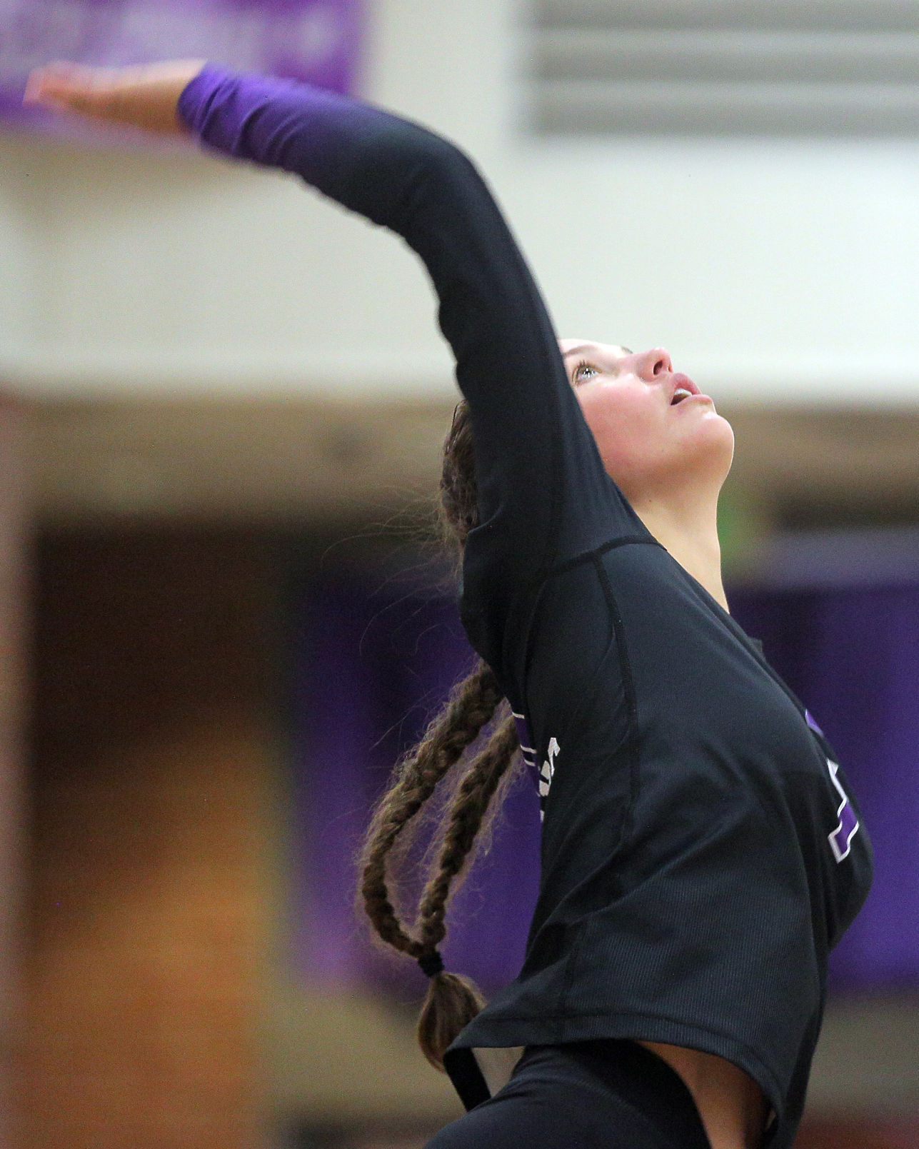 Truckee at Spring Creek Volleyball 98.jpg
